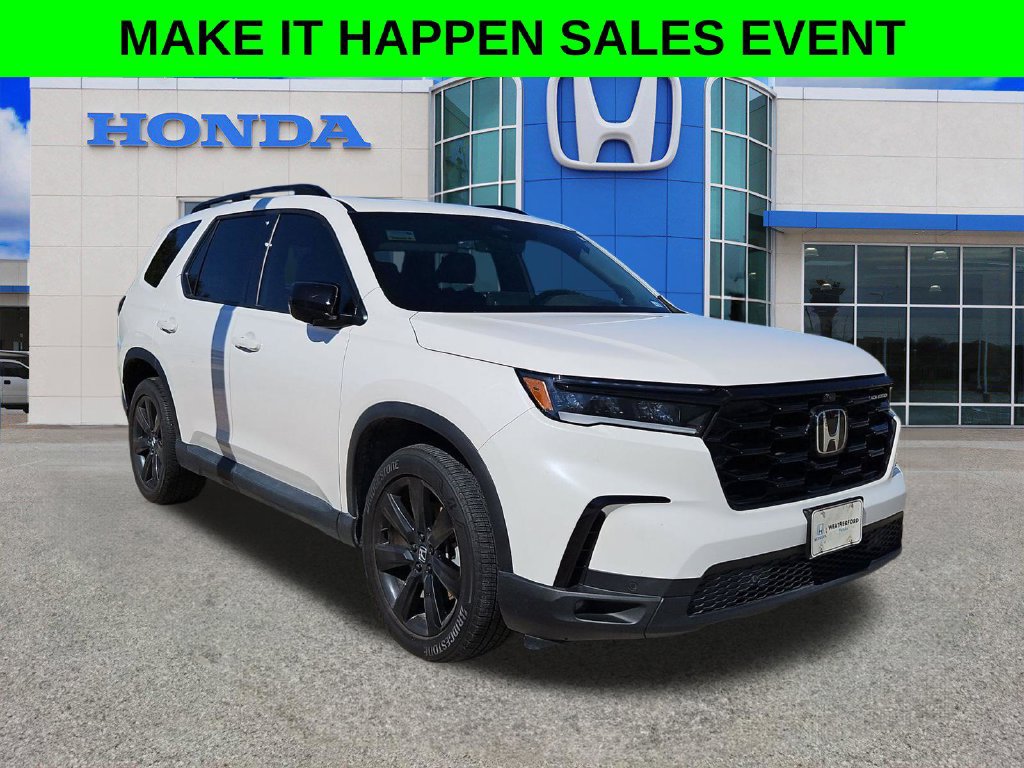 Used 2025 Honda Pilot Black Edition image 12