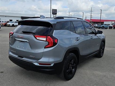 Used 2024 GMC Terrain AT4 w/ Tech Package AWD/4WD image 5