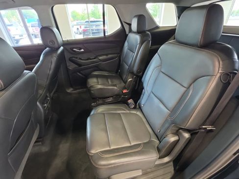 Used 2019 Chevrolet Traverse Premier w/ LPO, Cargo Package AWD/4WD image 36