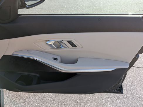 New 2026 BMW 330i xDrive Sedan w/ M Sport Package image 34