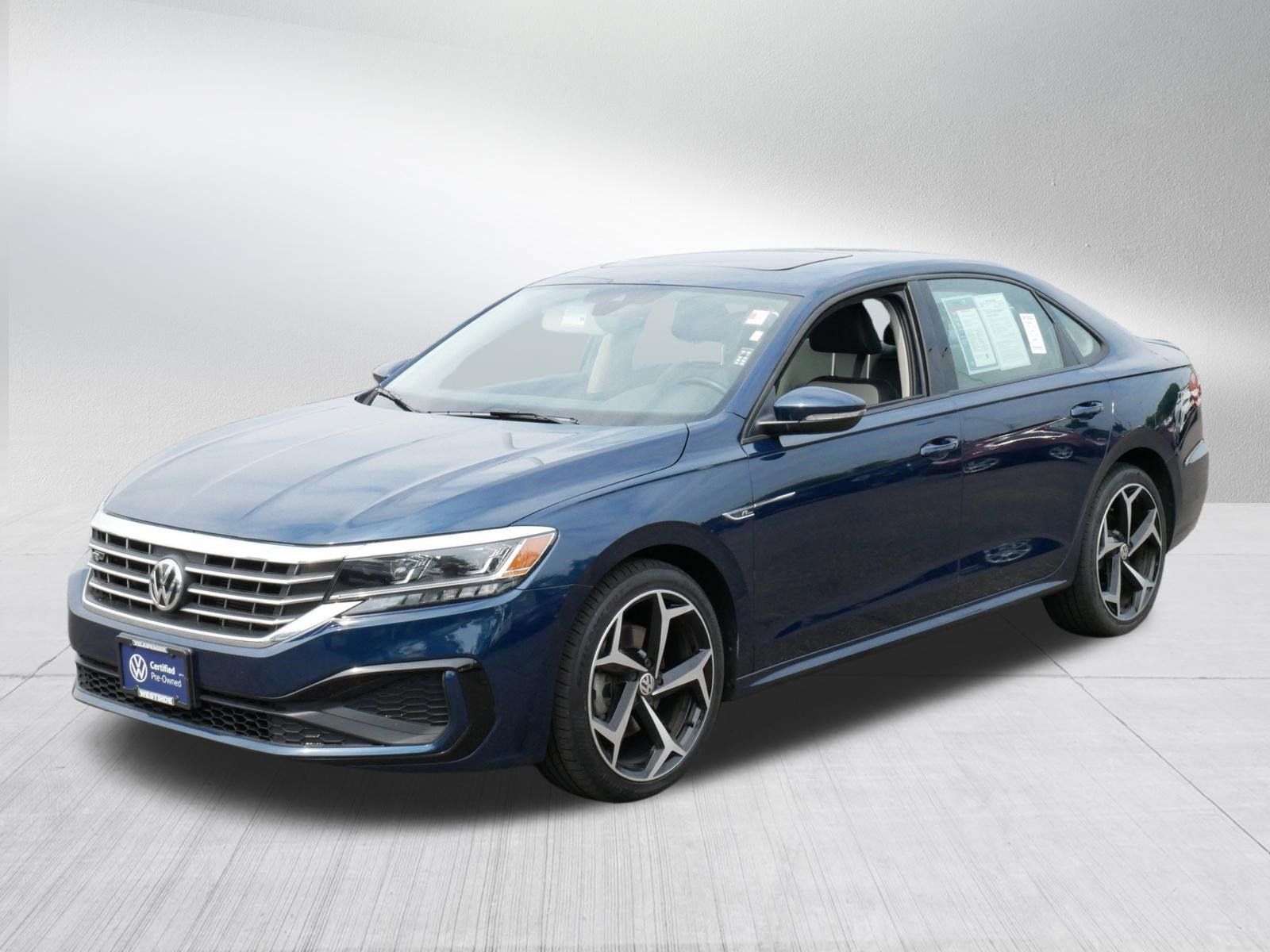 Certified 2020 Volkswagen Passat 2.0T R-Line FWD image 3