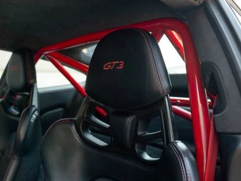 Used 2015 Porsche 911 GT3 RWD image 46