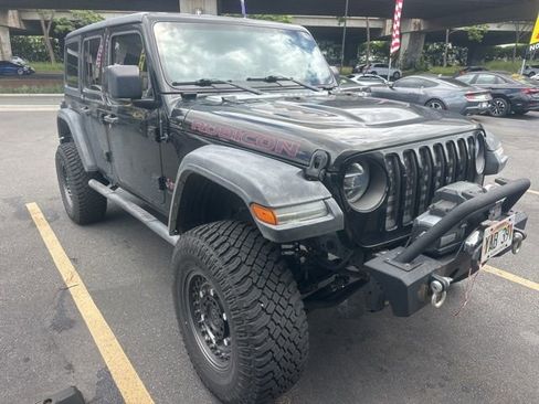 Used 2018 Jeep Wrangler Unlimited Rubicon w/ LED Lighting Group AWD/4WD image 7