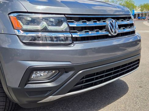 Used 2018 Volkswagen Atlas SE FWD image 2