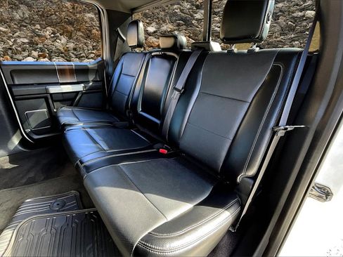 Used 2016 Ford F150 Lariat w/ Equipment Group 502A Luxury image 24