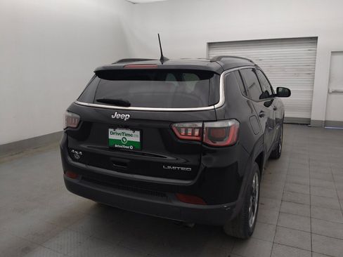 Used 2019 Jeep Compass Limited AWD/4WD image 9