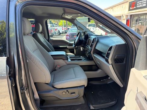 Used 2019 Ford F150 XLT w/ Equipment Group 302A Luxury AWD/4WD image 22
