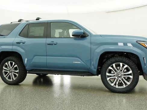 New 2026 Toyota 4Runner Limited AWD/4WD image 28