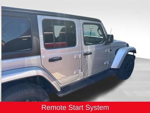 Used 2023 Jeep Wrangler Unlimited Sahara w/ Cold Weather Group AWD/4WD image 8