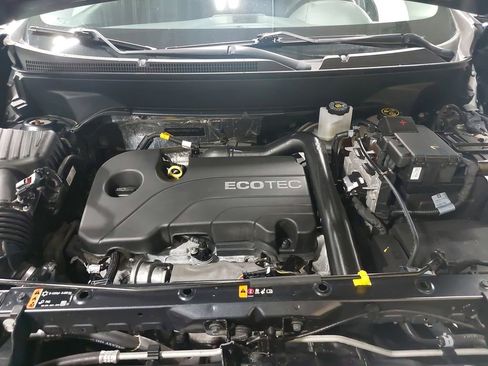 Used 2022 Chevrolet Equinox LT AWD/4WD image 48