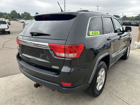 Used 2011 Jeep Grand Cherokee Laredo AWD/4WD image 5
