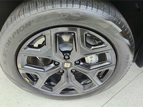 Used 2024 Rivian R1S Adventure image 61