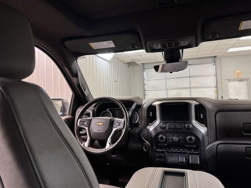 Used 2021 Chevrolet Silverado 1500 LTZ w/ LTZ Premium Package image 22