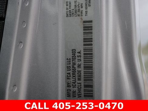 Used 2023 Jeep Wrangler Unlimited Rubicon 4xe w/ Cold Weather Group AWD/4WD image 50
