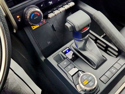 Used 2024 Toyota Tacoma TRD Off-Road w/ TRD Off Road Upgrade Package image 16