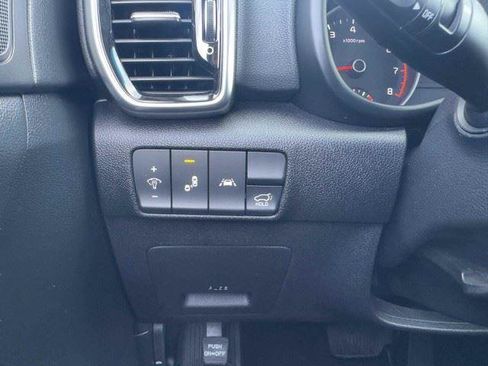 Used 2021 Kia Sportage EX FWD image 22