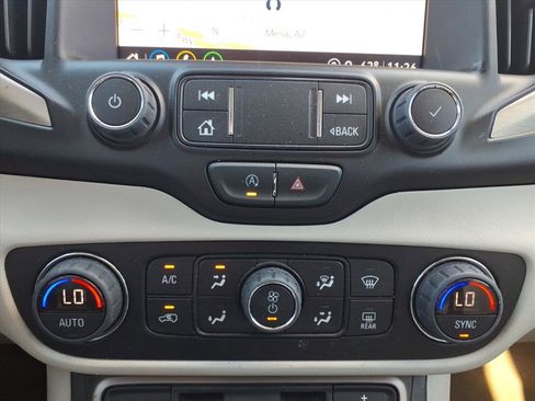 Used 2023 GMC Terrain Denali image 22