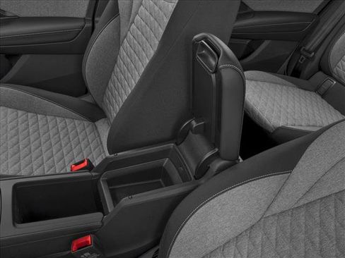 New 2026 Volkswagen Tiguan S image 10