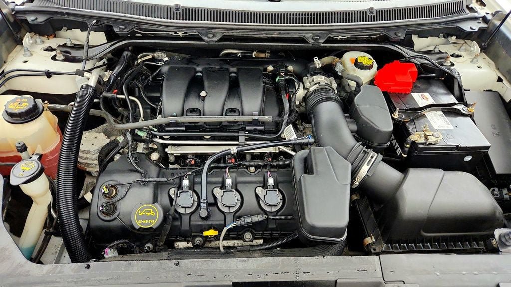 Used 2019 Ford Flex SEL w/ Equipment Group 202A AWD/4WD image 27