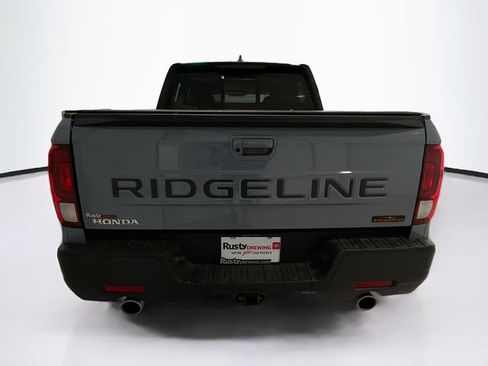 Used 2025 Honda Ridgeline TrailSport image 6