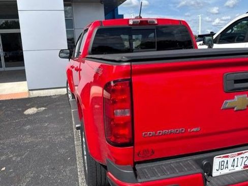 Used 2020 Chevrolet Colorado LT w/ Luxury Package AWD/4WD image 3