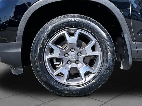 Used 2023 Honda Passport TrailSport image 11