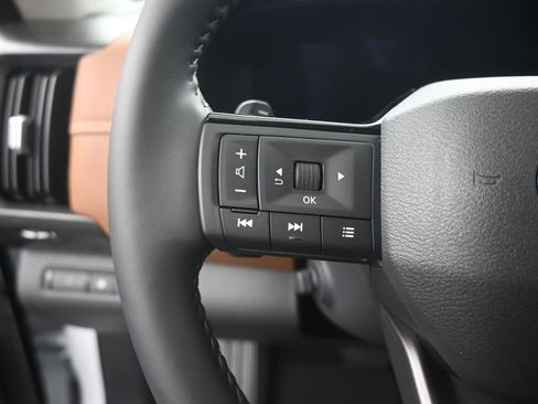 New 2026 Nissan Pathfinder Platinum w/ Cargo Package image 11