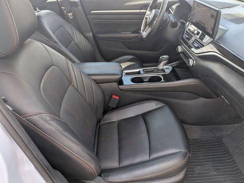Certified 2023 Nissan Altima 2.5 SR w/ SR Premium Package FWD image 26
