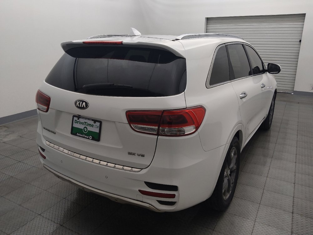 Used 2016 Kia Sorento SX AWD/4WD image 7
