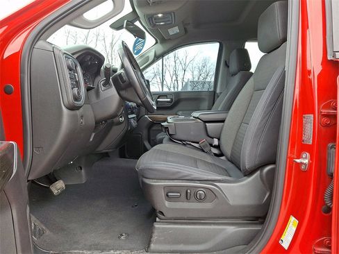 Used 2019 Chevrolet Silverado 1500 RST image 15