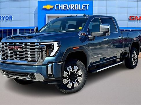 New 2026 GMC Sierra 2500 Denali w/ Denali Reserve Package image 2