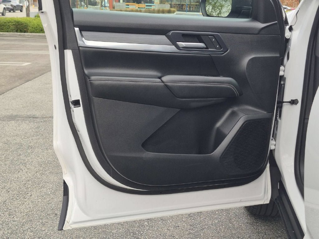 Used 2026 GMC Terrain Elevation FWD image 25