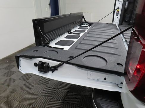 Used 2023 GMC Sierra 2500 SLE w/ SLE Value Package; image 39