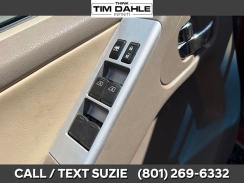 Used 2008 Nissan Pathfinder SE w/ Premium Pkg AWD/4WD image 17
