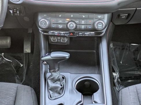 Certified 2025 Dodge Durango GT w/ Blacktop Package RWD image 21