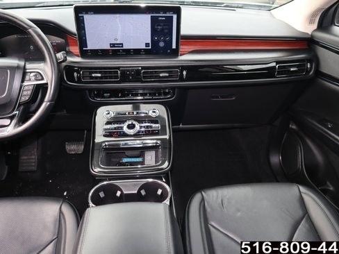 Used 2023 Lincoln Nautilus Reserve image 20