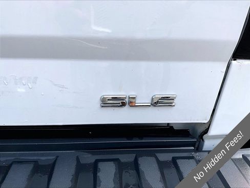 Used 2019 GMC Sierra 1500 SLE w/ SLE Value Package AWD/4WD image 8