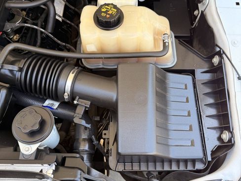 Used 2013 Ford F250 XL RWD image 9