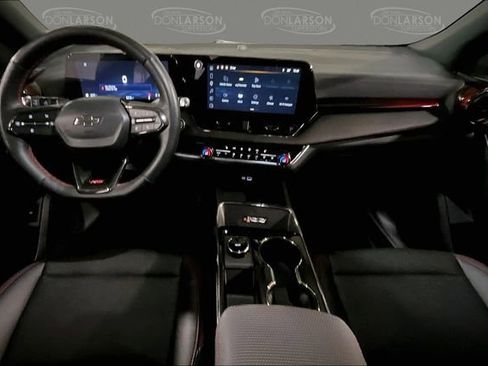 Certified 2025 Chevrolet Equinox RS FWD image 19