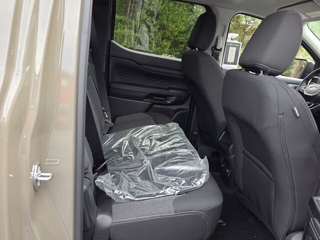 New 2026 Ford Ranger XLT w/ Equipment Group 301A High AWD/4WD image 17
