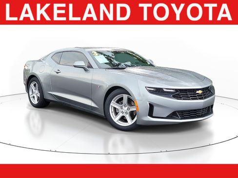 Used 2023 Chevrolet Camaro LT RWD image 1