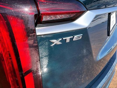 Certified 2025 Cadillac XT6 Premium Luxury image 32