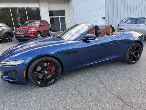 Used 2023 Jaguar F-TYPE Convertible RWD image 86