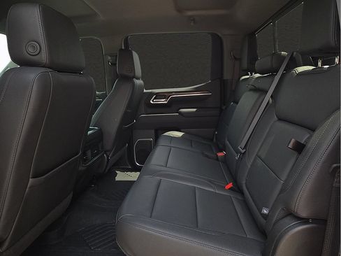 Used 2025 Chevrolet Silverado 1500 RST AWD/4WD image 9