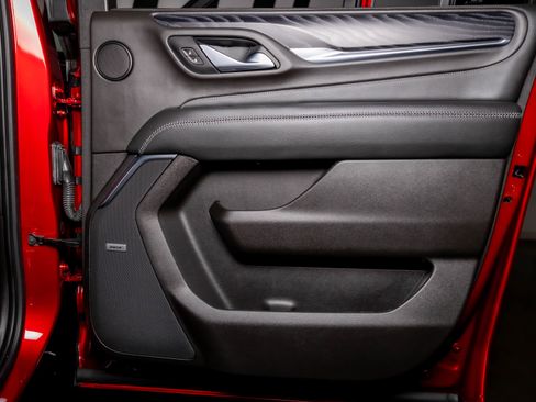 Used 2021 GMC Yukon XL Denali image 39