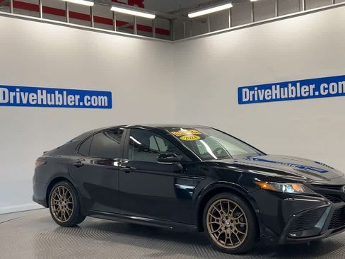 Used 2024 Toyota Camry SE w/ Convenience Package AWD/4WD image 4