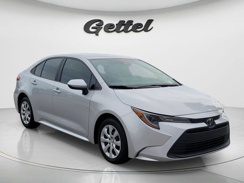 Certified 2024 Toyota Corolla LE FWD image 4