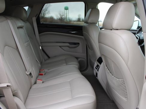 Used 2015 Cadillac SRX Luxury w/ Driver Awareness Package image 23