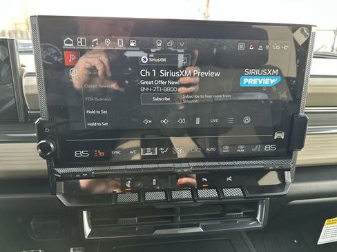 New 2026 GMC Hummer EV SUV w/ LPO, Illumination Package image 14