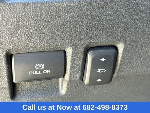 Used 2023 Ford F350 Lariat w/ FX4 Off-Road Package image 24